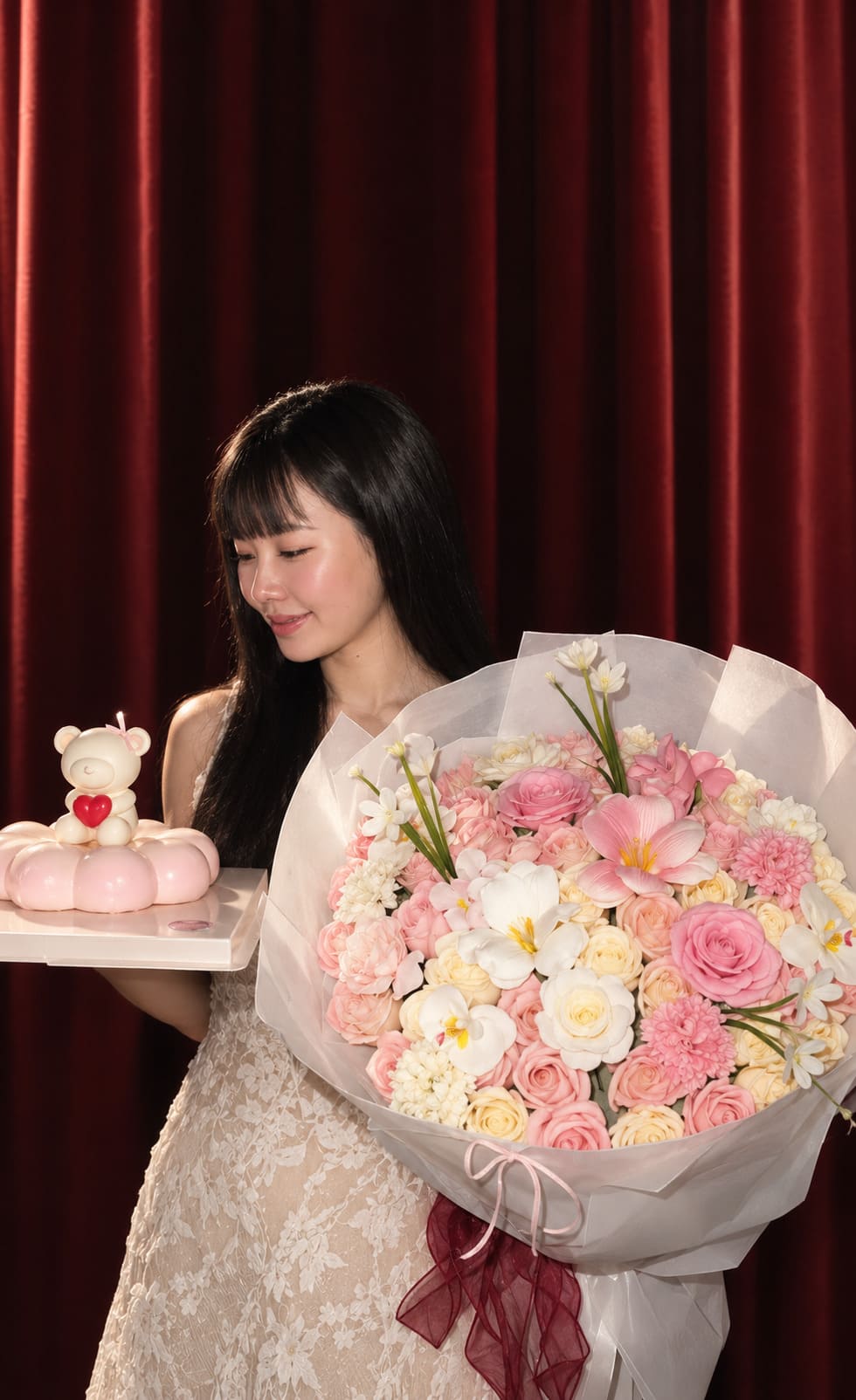 Combo bánh gấu + bó hoa sáp 50 hoa